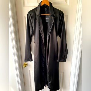 Forever 21. Satin trench. NWT